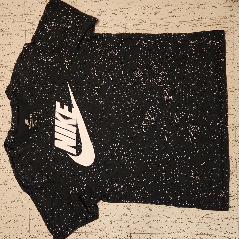 Nike Paint Speckle Big Logo Spellout Black & White Crewneck T-Shirt